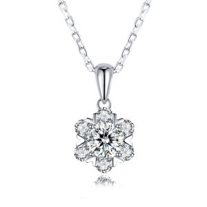 925 Sterlingsilber überzogener 14 Karat Weißgold-Blumen-Moissanite-Anhänger