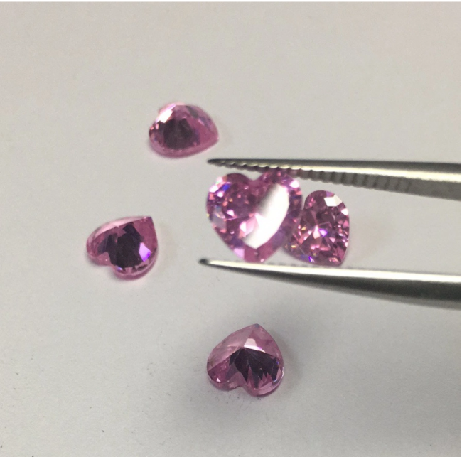 5,5 mm rosa VVS-Herzschnitt Moissanite Hochwertiger Neupreis Synthetischer Moissanite