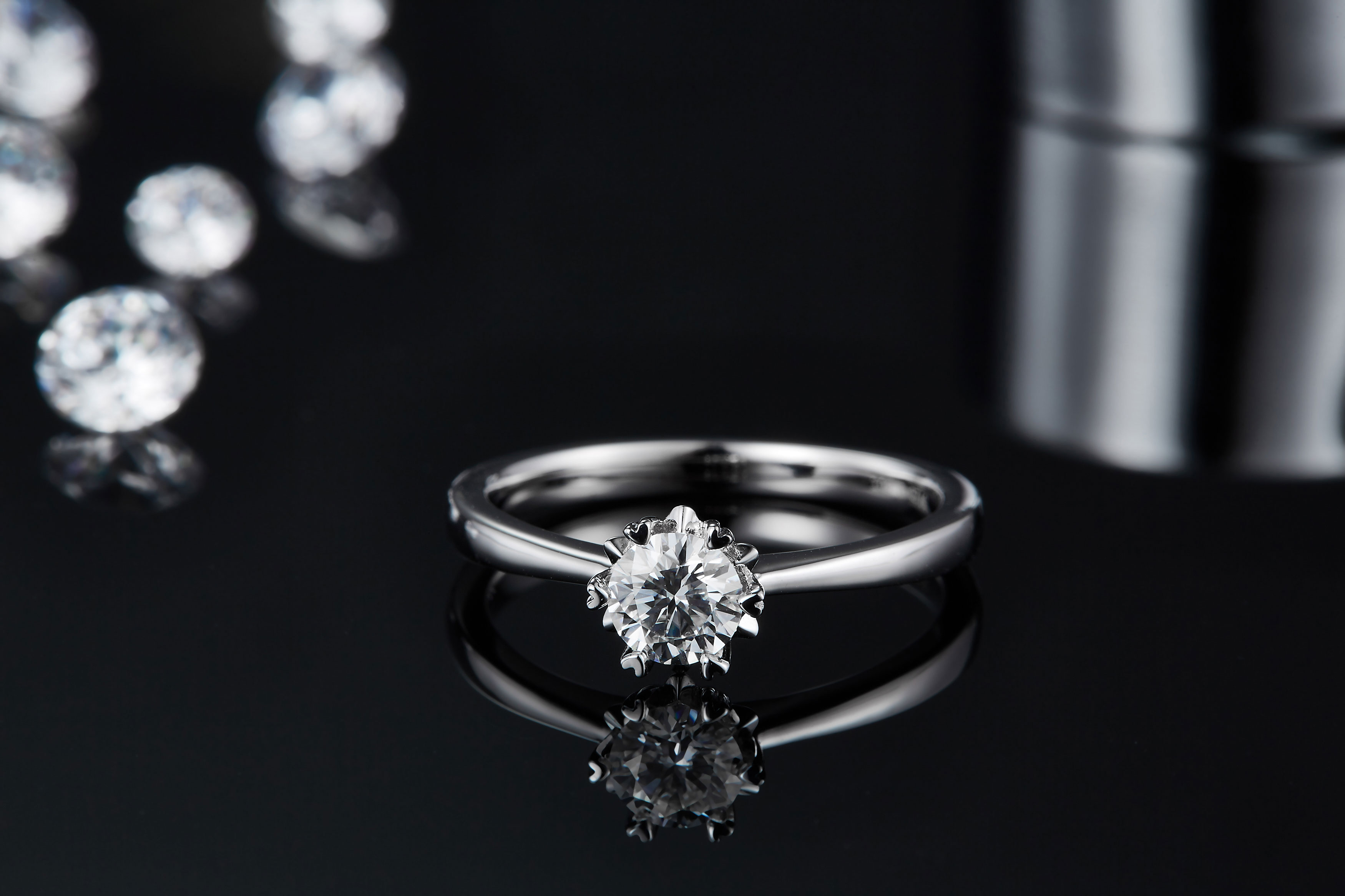 Klassischer Moissanite-Ring in Schneeflockenform mit 0,5 Karat