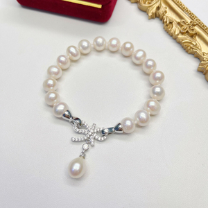 Art- und Weisepassender Frischwasserperlen-Armband-Dame Diamond Bow Pearl Bracelet Pearl Jewelry Wholesale