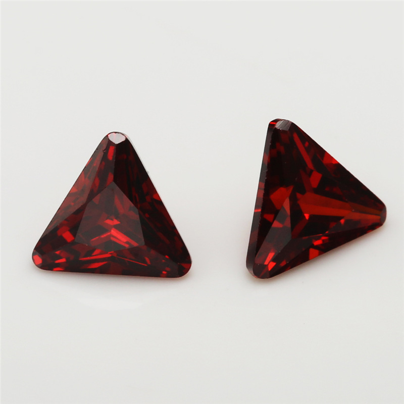 5A Oxblood Red Manufaktur Großhandel Dreieck Zirkonia für Schmuck