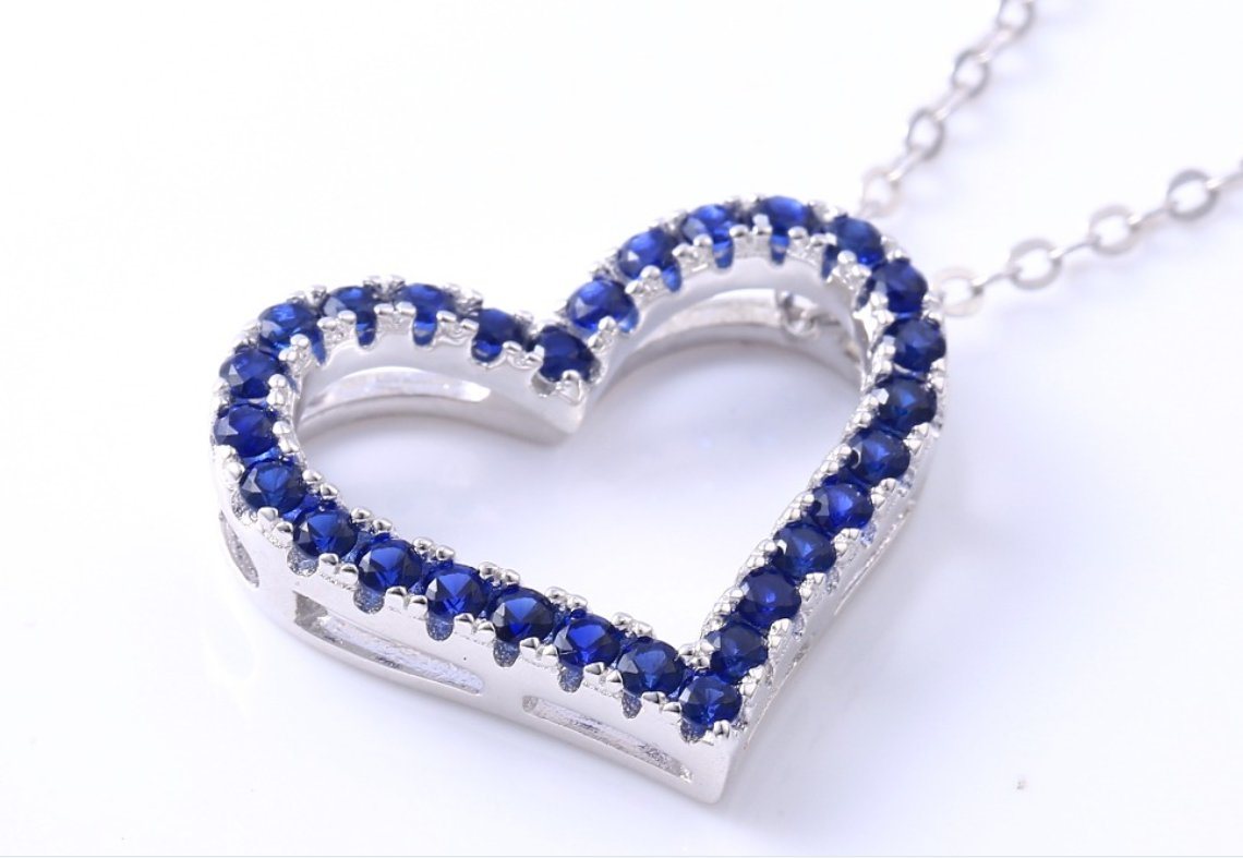 Blauer Saphir-Silber-Anhänger für Geschenke, romantischer Herz-Anhänger, feiner Schmuck