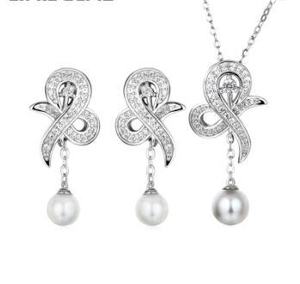 Koreanische Mode Frauen 925 Silber Perle Anhänger Süßwasser Perle Ohrringe Exquisite Schmuck-Set